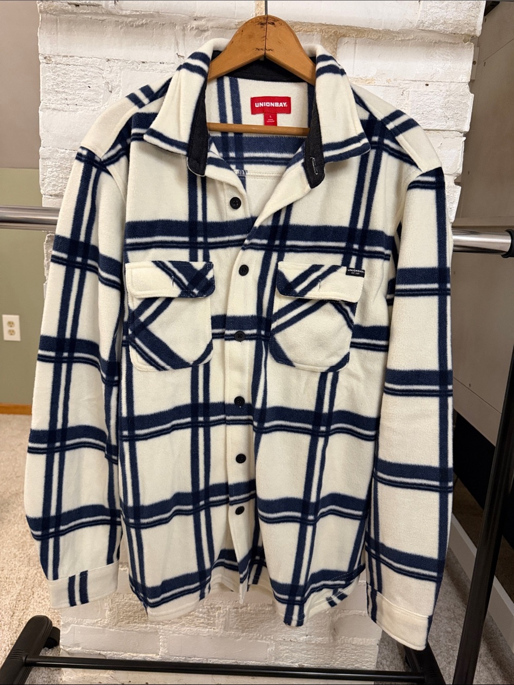UNIONBAY Cream & Navy Plaid Button‑Front Shirt Jacket
